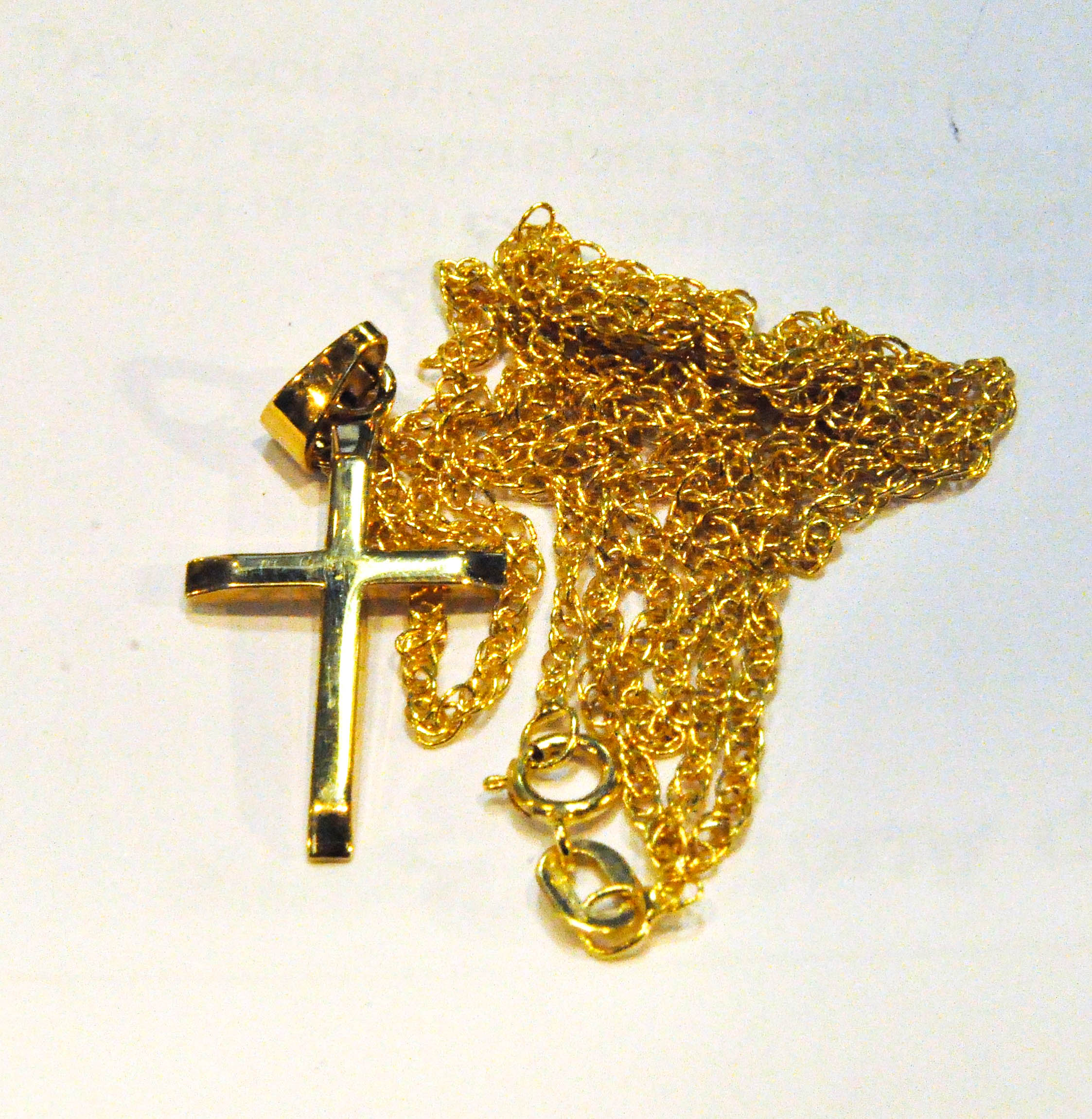 Two 9ct gold fine neck chains, one set with a 9ct gold cross and other items - Image 2 of 2