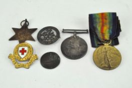 Militaria - World war I medals awarded to two Dunford Brothers and three other insignia