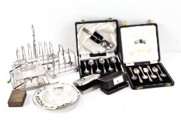 Parcel of silver plate and metalware, including two toast racks, a pill box, EPNS dish,