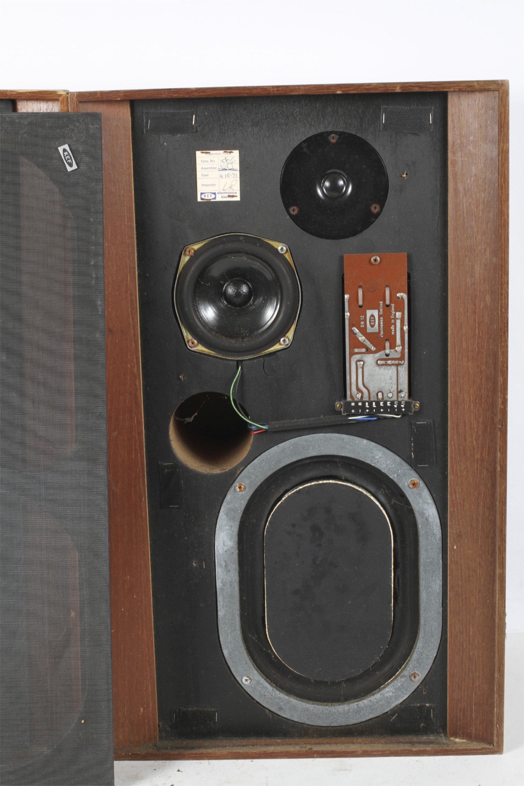A pair of Kef DN12 Spec. 1006 speakers, - Image 2 of 3