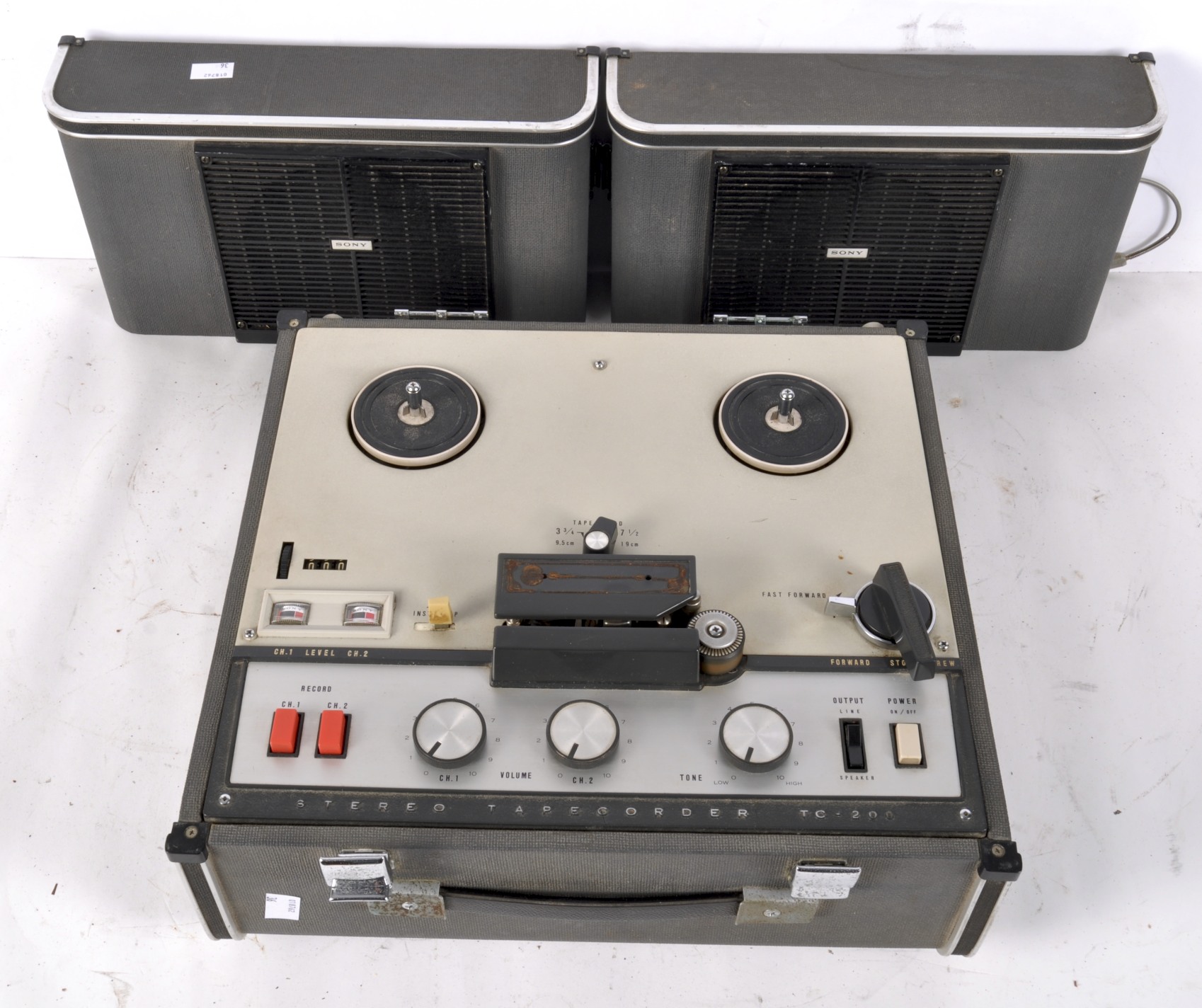 A 1960s Sony TC200 2 channel reel to reel portable tape recorder, in grey leatherette case, - Image 3 of 4