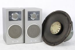 A pair of Hitachi 2 Way Speakers, model HS-M2,