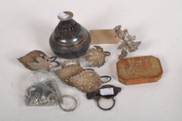 A group of Eastern white metal and other metal items (parcel)