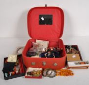 A quantity of costume jewellery, including pearls, amber coloured, paste,