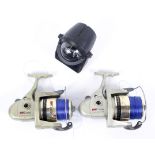 Two Jarvis Walker GX fixed spool sea fishing reels (A/F) and a vintage Aqua Meter (USA)