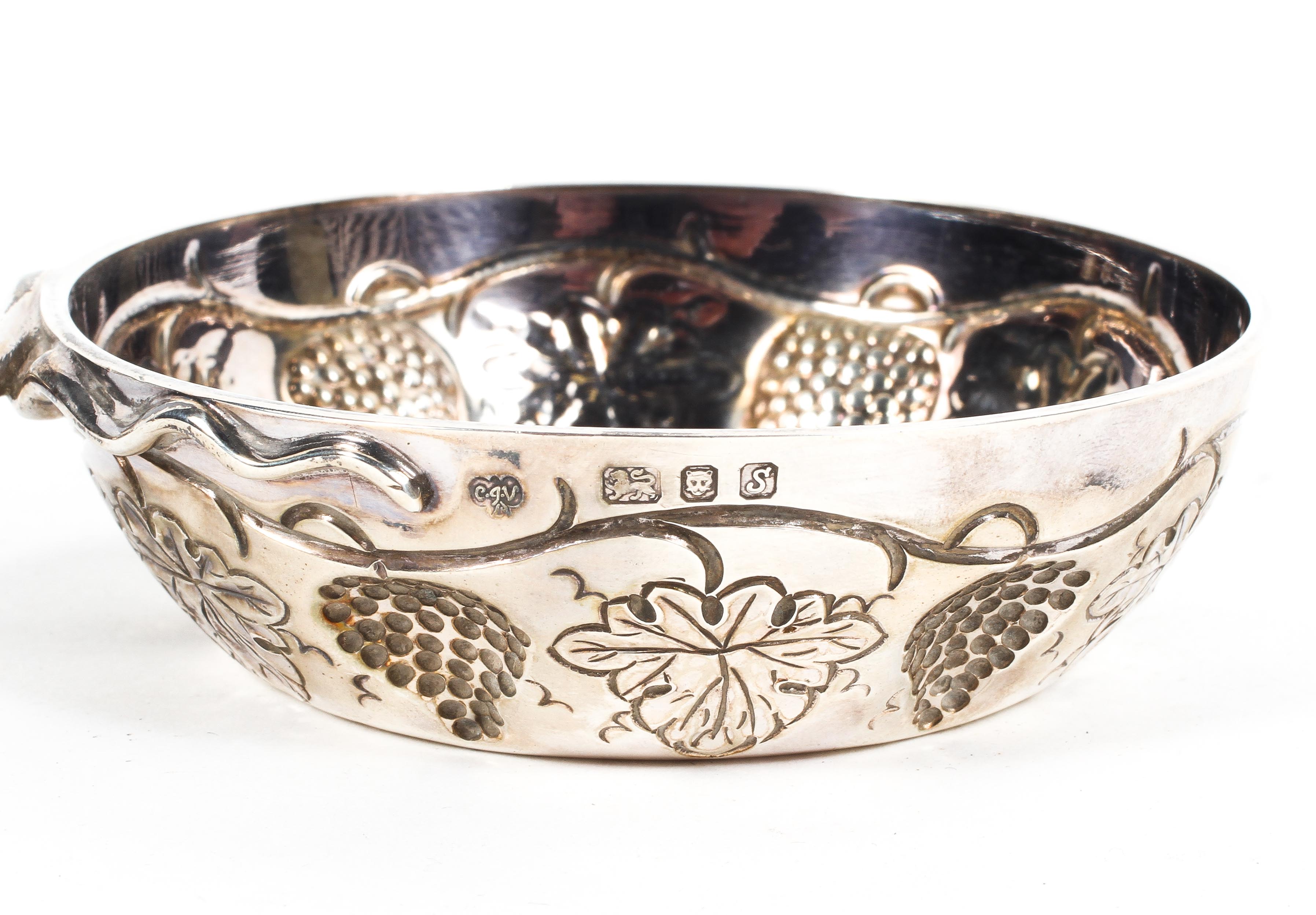 A sterling silver single handled Quaish with chased design by CJ Vander Ltd, London,1973, 4. - Image 2 of 2