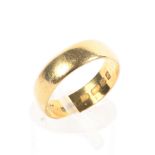 A 22ct gold D shape wedding band. Hallmarked 22ct gold, London. Date letter for 1968. Size K 3.