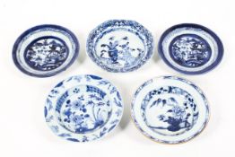 A collection of Chinese porcelain blue and white small bowls and dishes, 18th/19th century,