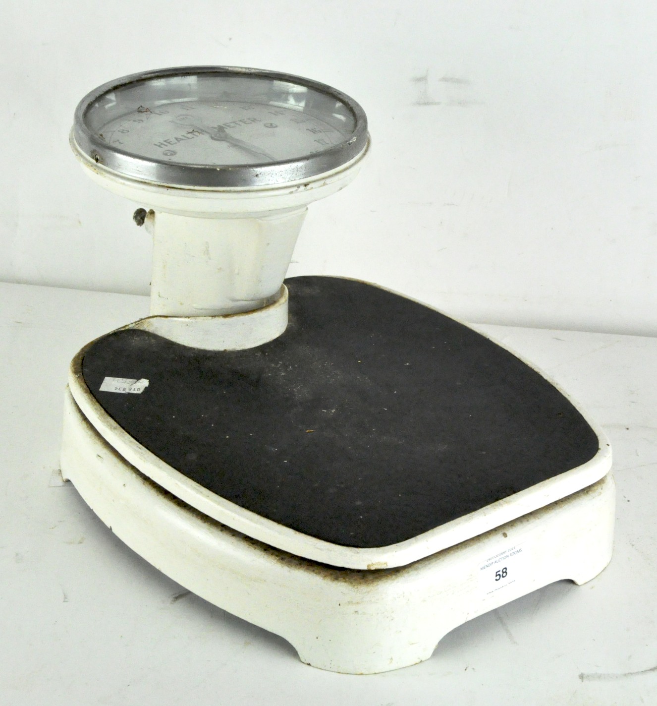 A vintage set of weighing scales "Healthmeter" measuring in stone,
