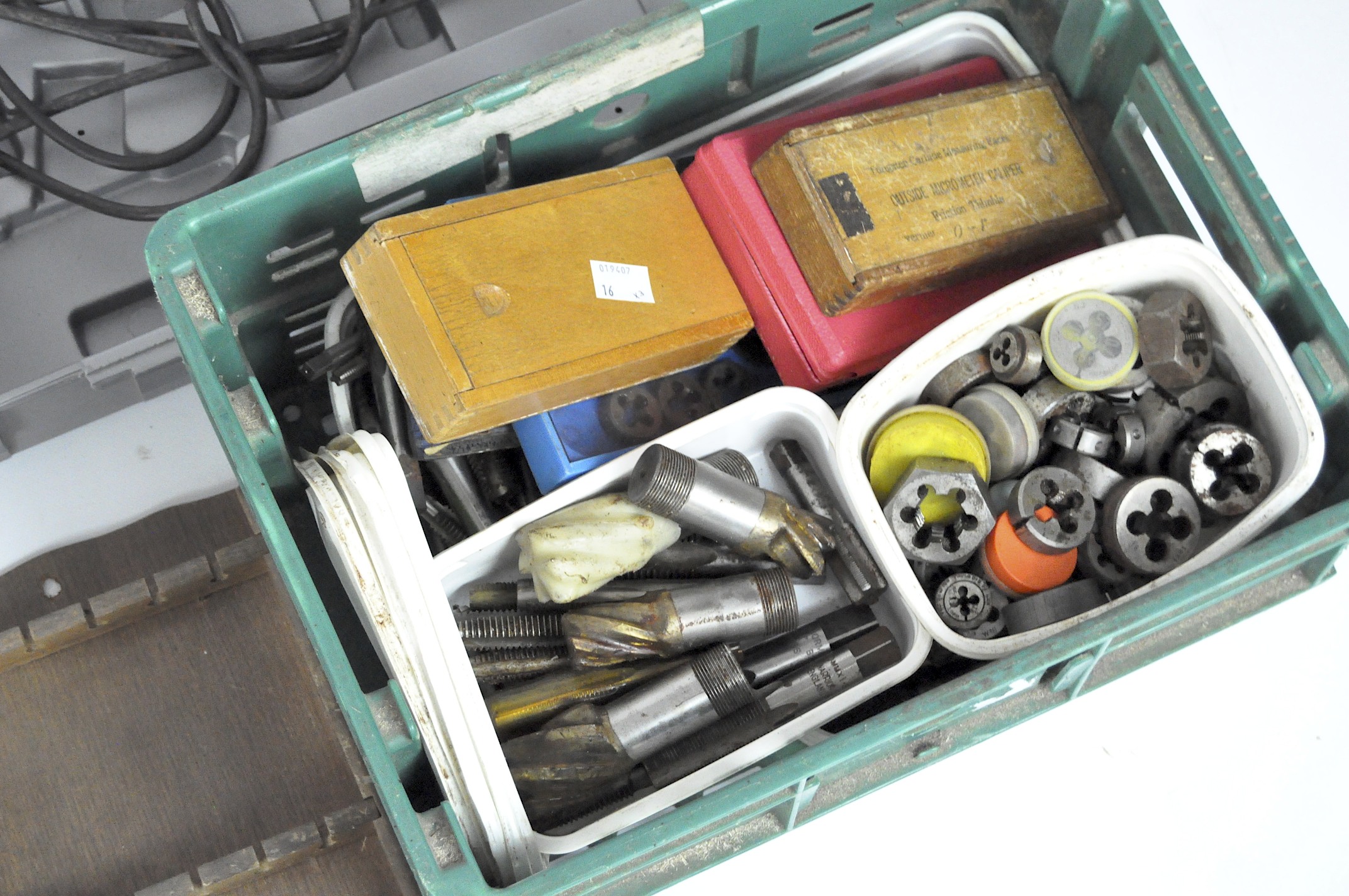 Assorted tools and drills including vintage saws, drill bits, a large Black and Decker drill, - Image 2 of 3