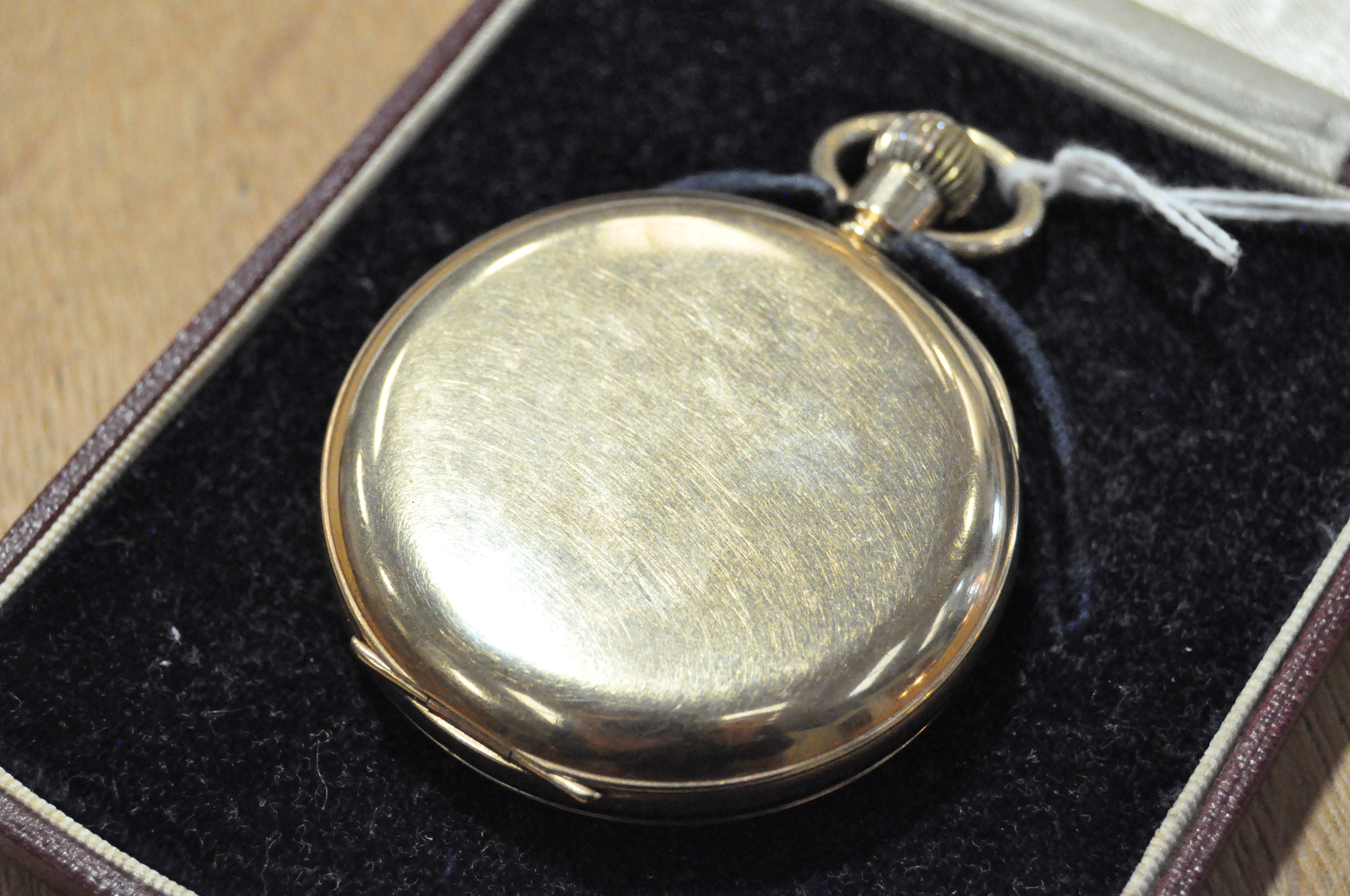 A 9ct gold cased J.W Benson pocket watch - Image 5 of 7