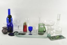 Assorted glassware, to include a light green glass rolling pin, stained glass panel,