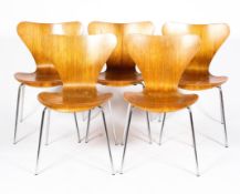 Five retro Fritz Hanson Series 7 chairs designed by Arne Jacobsen, with beech ply seat,