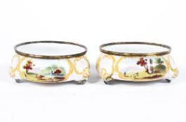 A pair of Bilston enamel salts, late 18th century, of circular form,