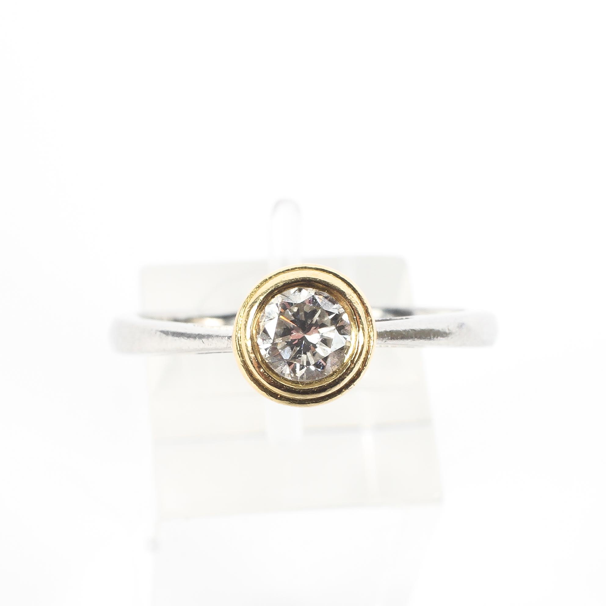 A 950 marked platinum and diamond single stone ring. - Image 2 of 3