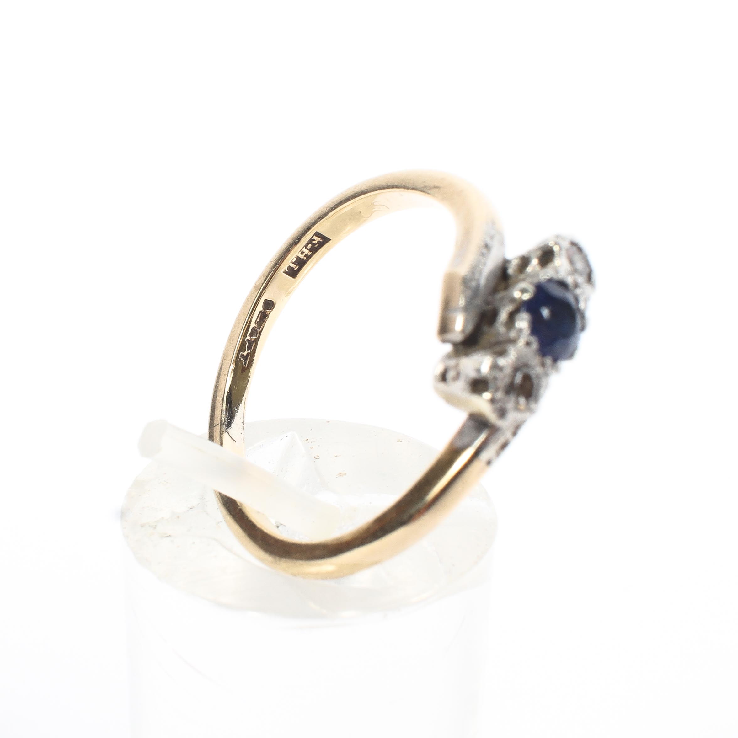 A 9ct gold and platinum sapphire and diamond ring. 2.5g. size M. - Image 4 of 4