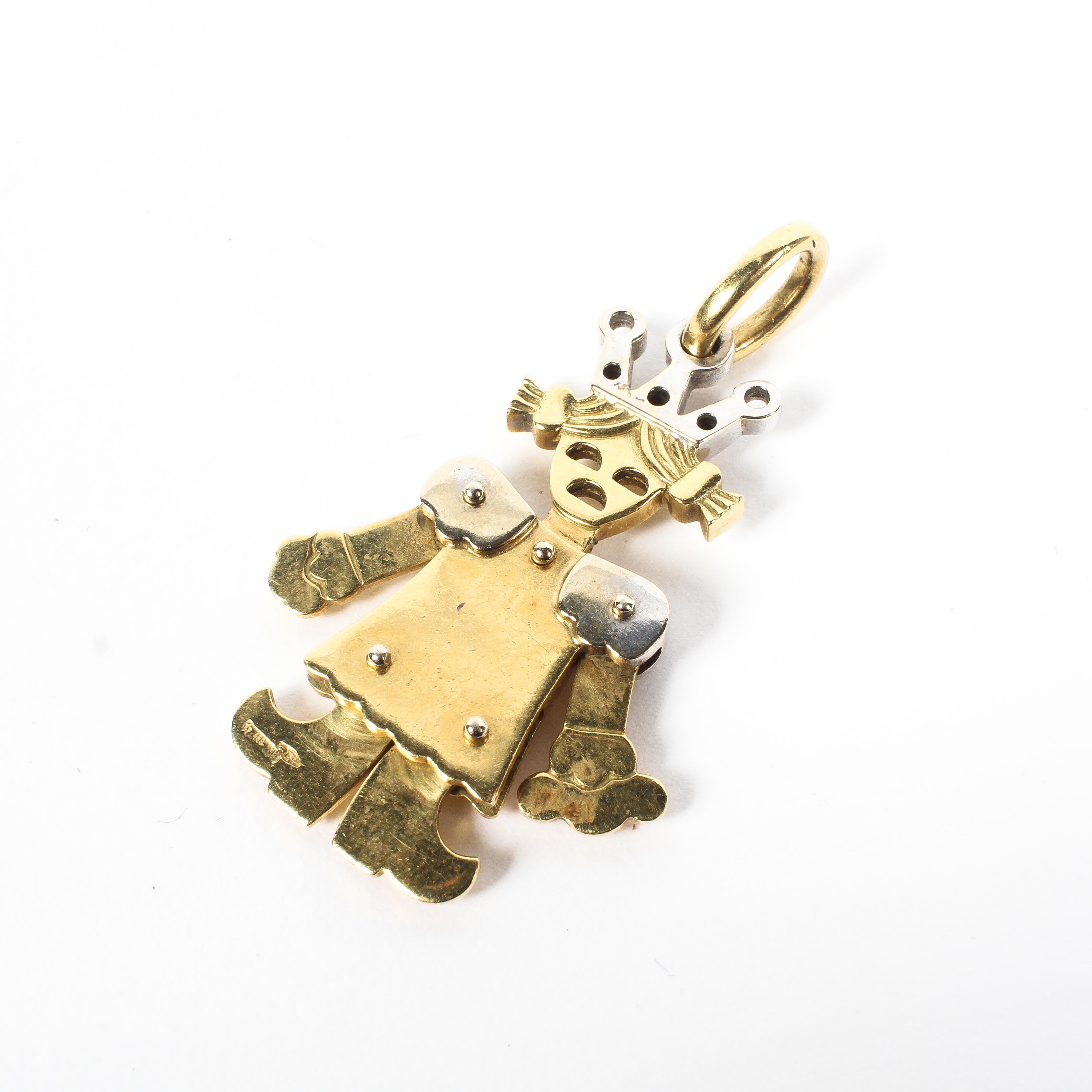 An Italian 18ct gold and diamond set articulated clown pendant charm. Stamped 750 X 488MI. - Image 2 of 2