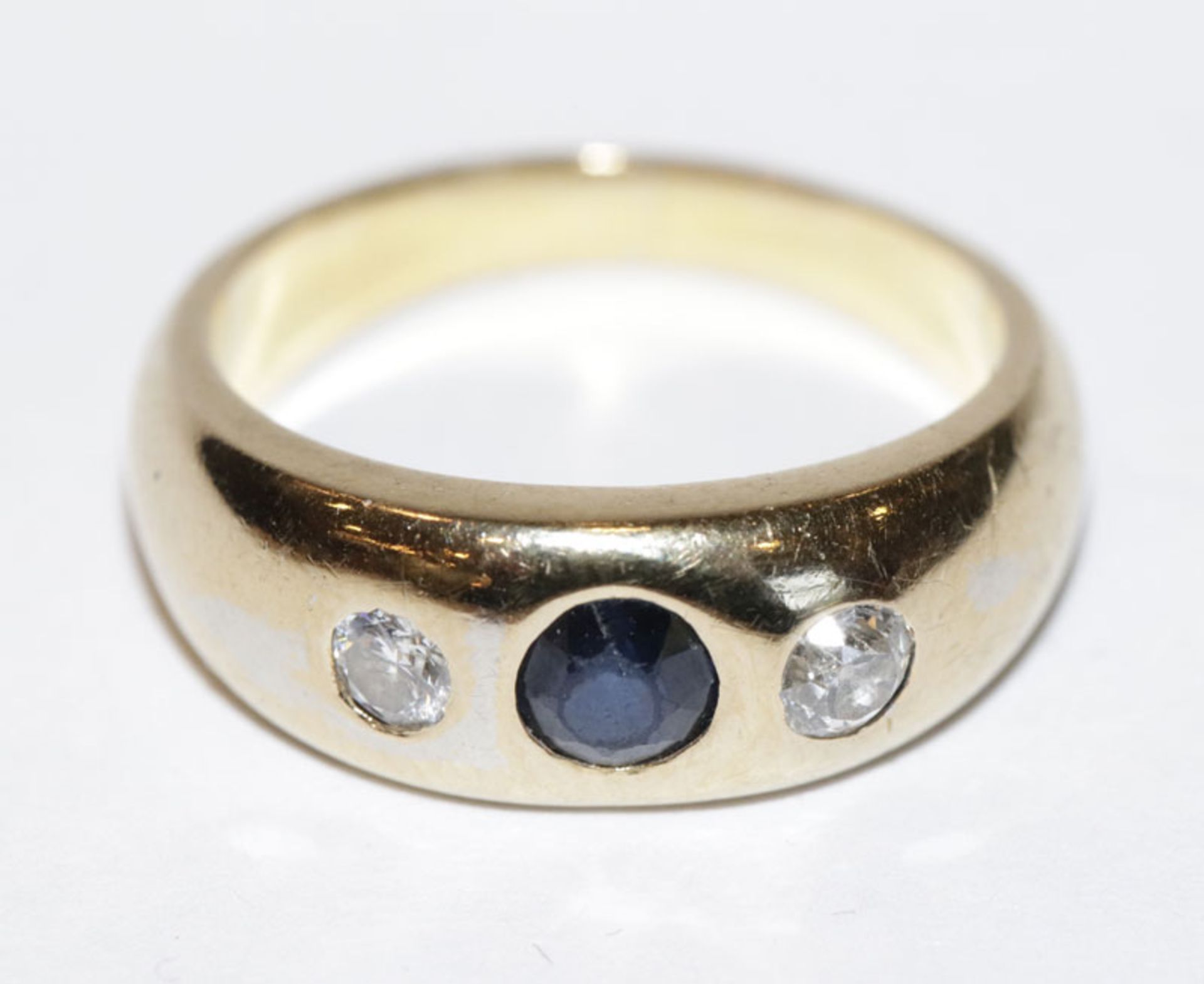 14 k Gelbgold Bandring mit Safir und 2 Diamanten, 5,3 gr., Gr. 48