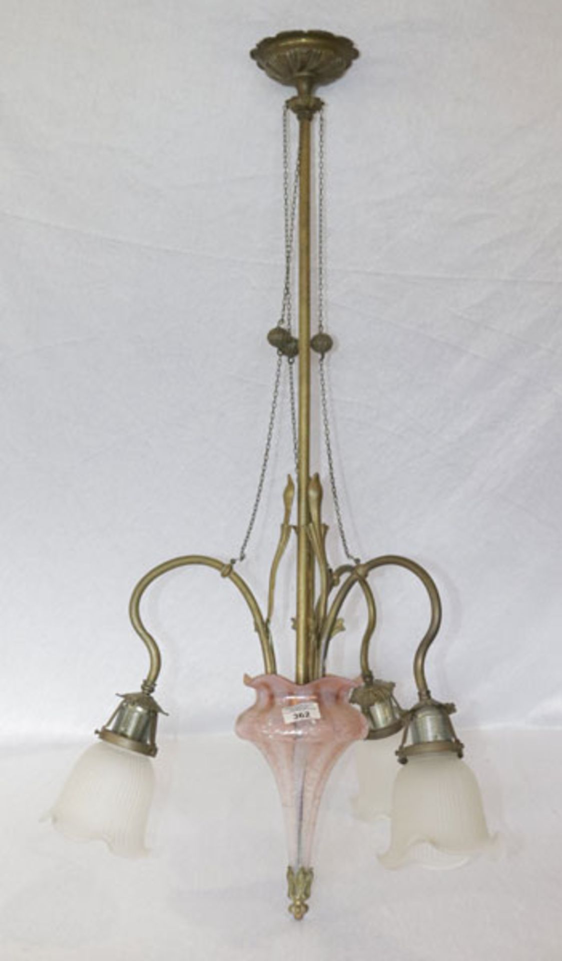 Metall/Glas Hängelampe, 3-armig mit 3 Glasblütenschirmchen, H 116 cm, D ca. 66 cm, Alters- und