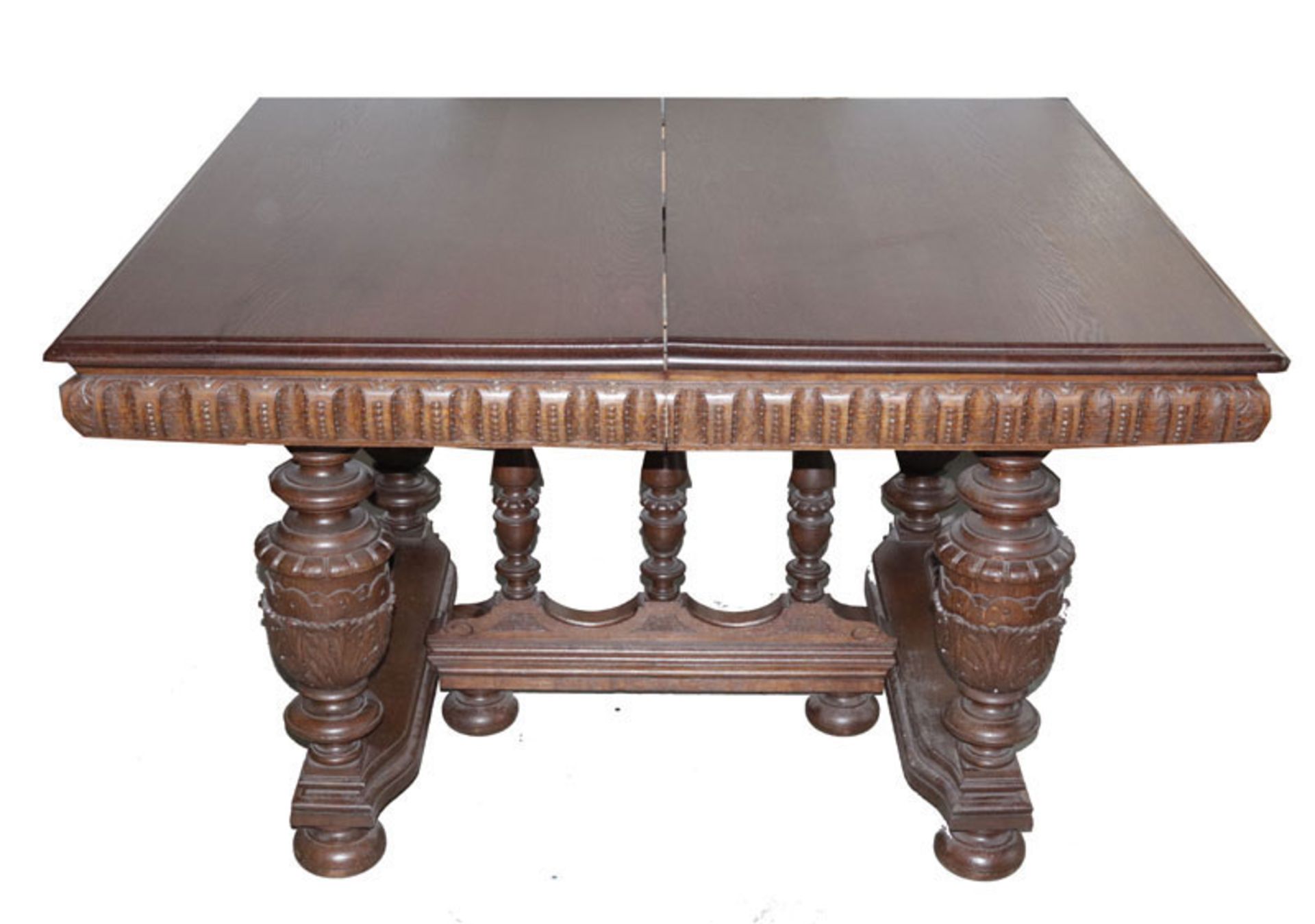 Tisch, Ende 19. Jahrhundert, Unterteil reich beschnitzt, ausziehbar, Einlegplatten fehlen, H 76 cm, 