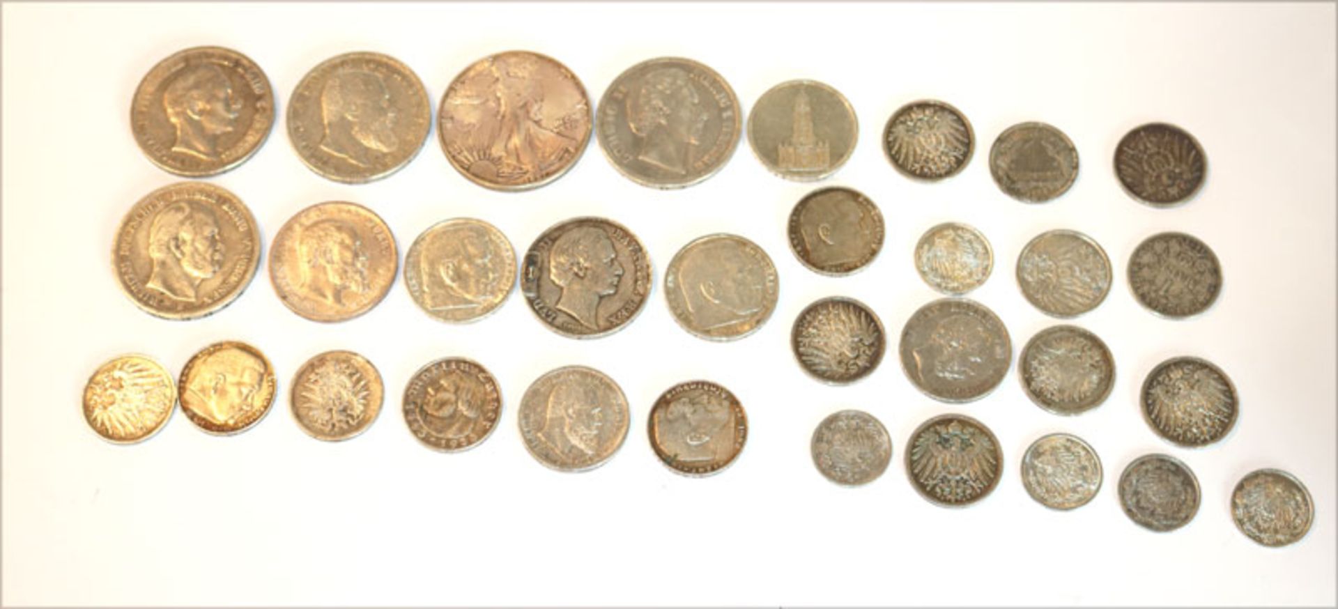 Konvolut von meist deutschen Silbermünzen, 346 gr.