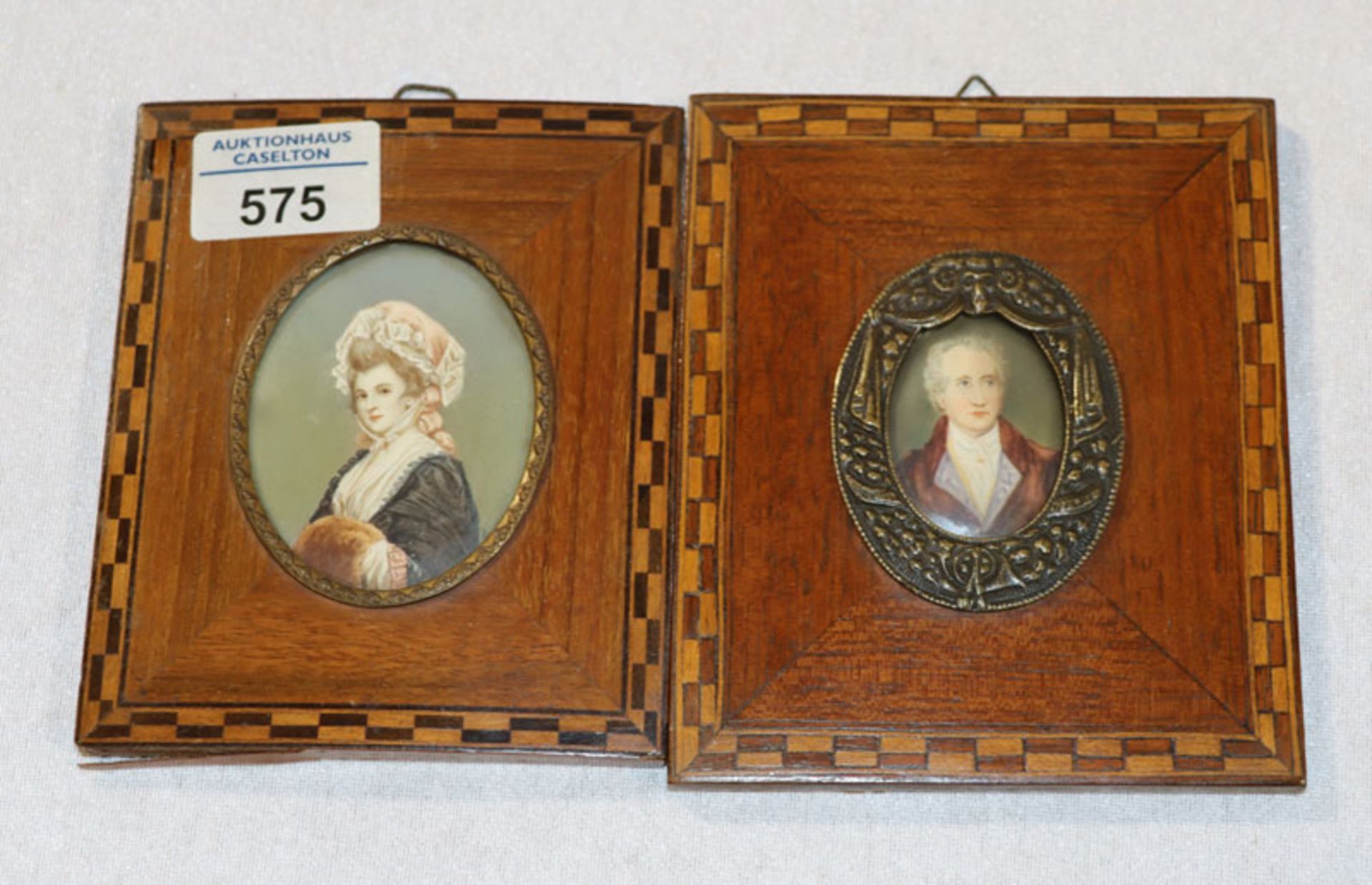 2 Medaillonbilder, 'Damen- und Herrenportrait', beide unter Glas gerahmt, Holzrahmen mit