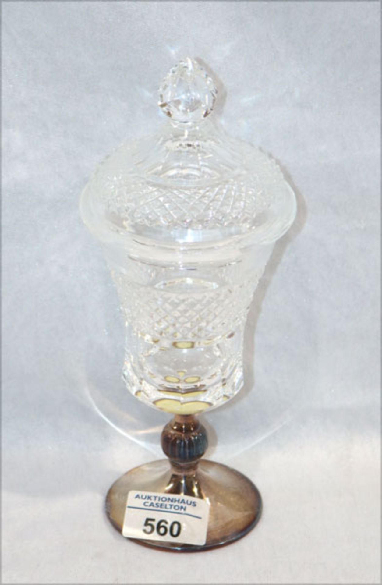 Glas-Deckelpokal mit Sterlingsilber Fuß, H 22,5 cm, Gebrauchsspuren