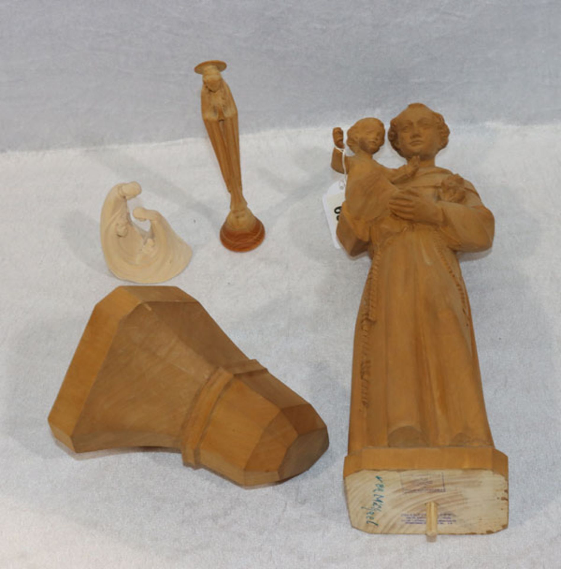 Konvolut: Oberammergauer Holzfigur 'Heiliger Antonius', H 31 cm, B 10 cm, T 8 cm, mit Eck-