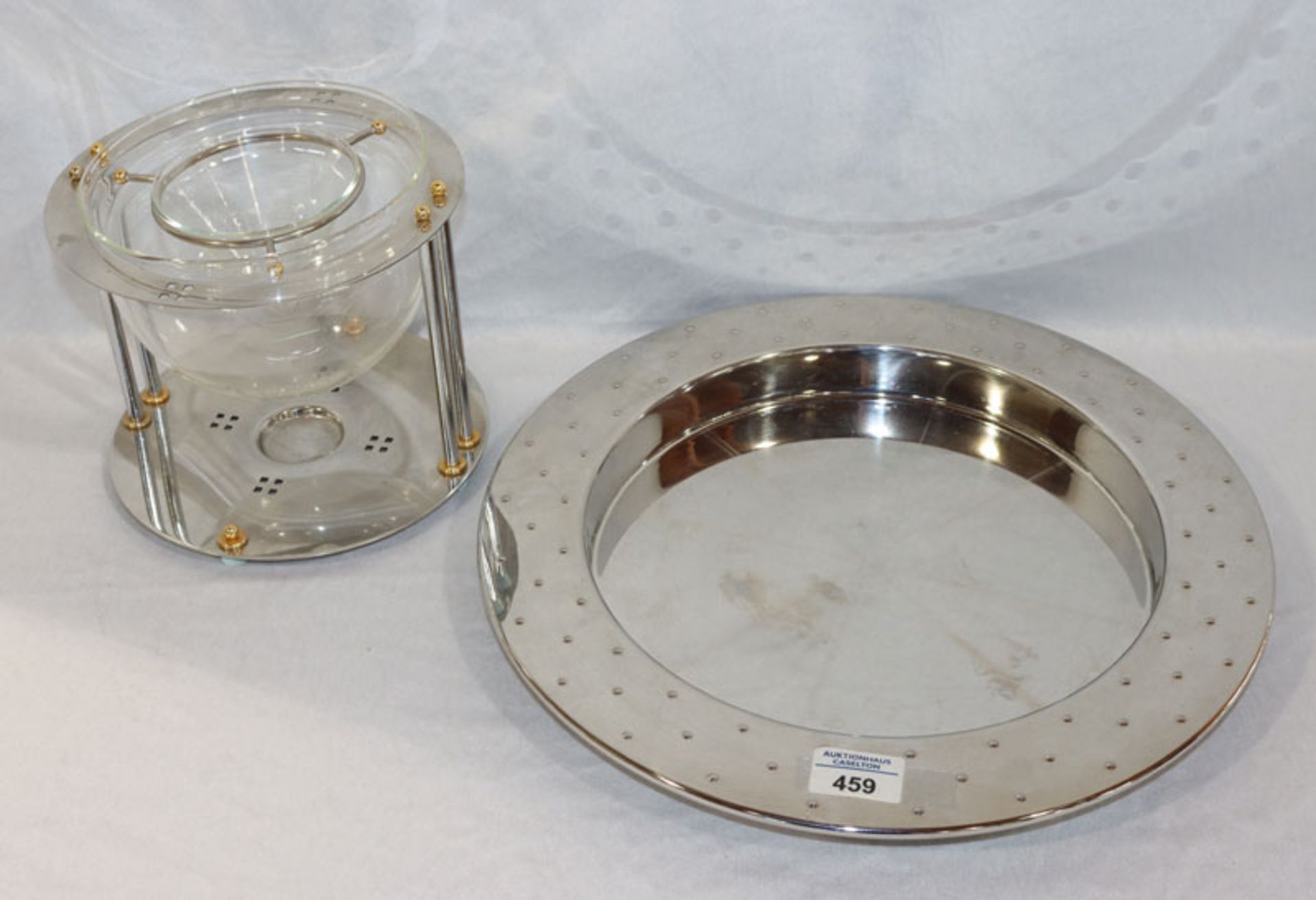 Alessi Tablett, Edelstahl poliert, D 38 cm, und Metallgestell mit Bodum Glasschale, H 18 cm, D 21