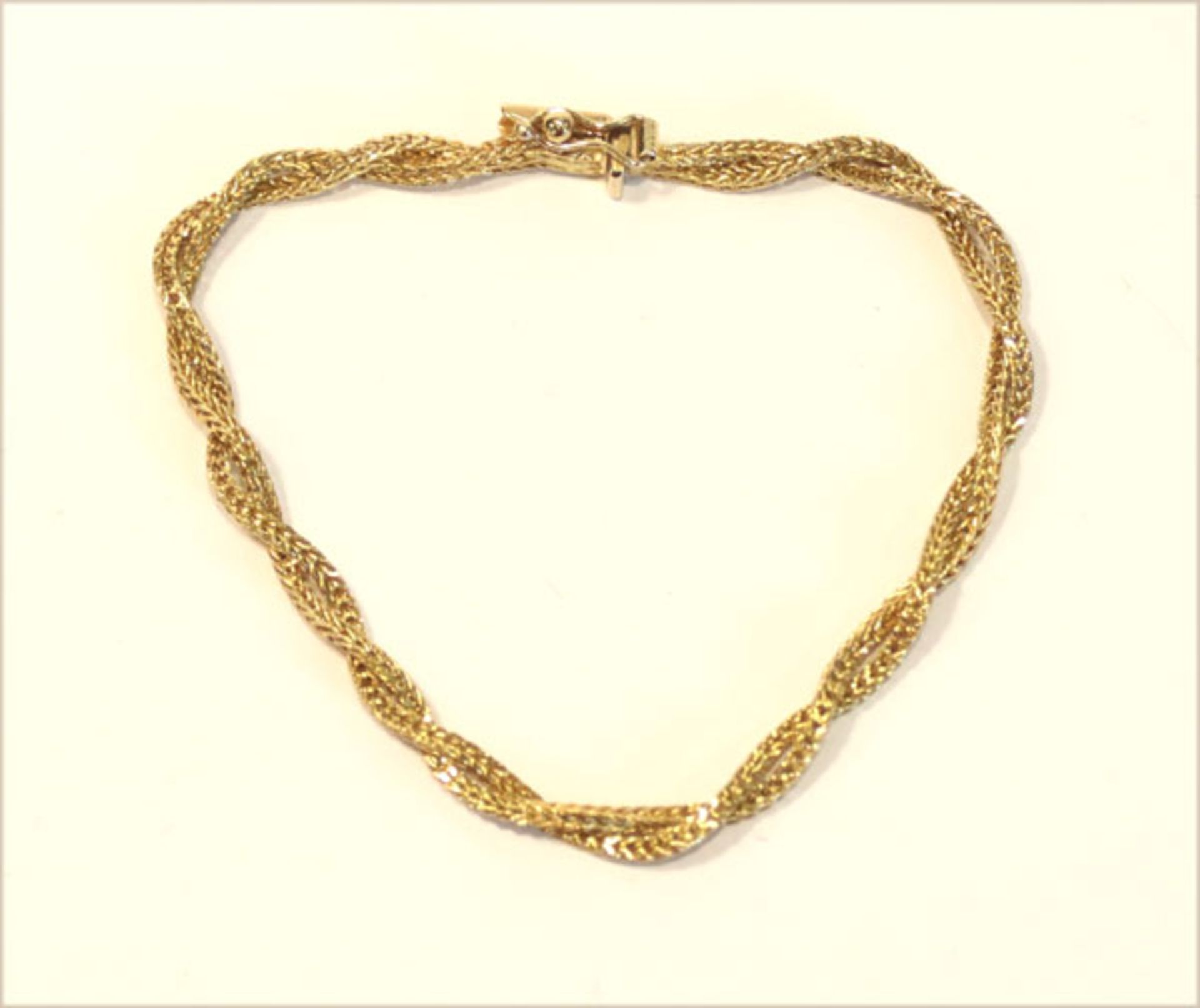 14 k Gelbgold Armband in gedrehter Form, 6,5 cm, L 16 cm