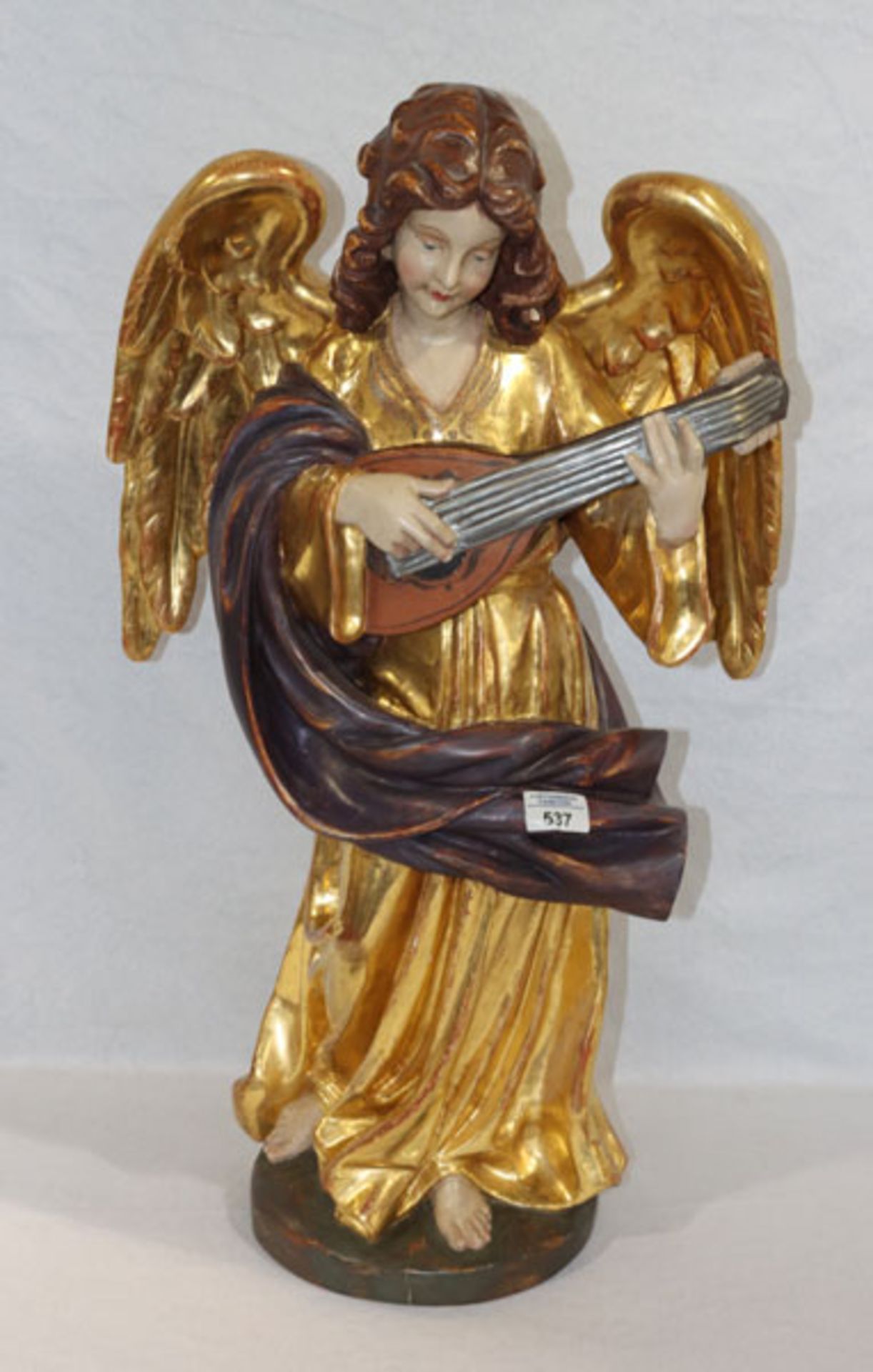 Holz Figurenskulptur 'Musizierender Engel', farbig gefaßt mit Blattgold', H 74 cm, B 43 cm, T 22 cm,