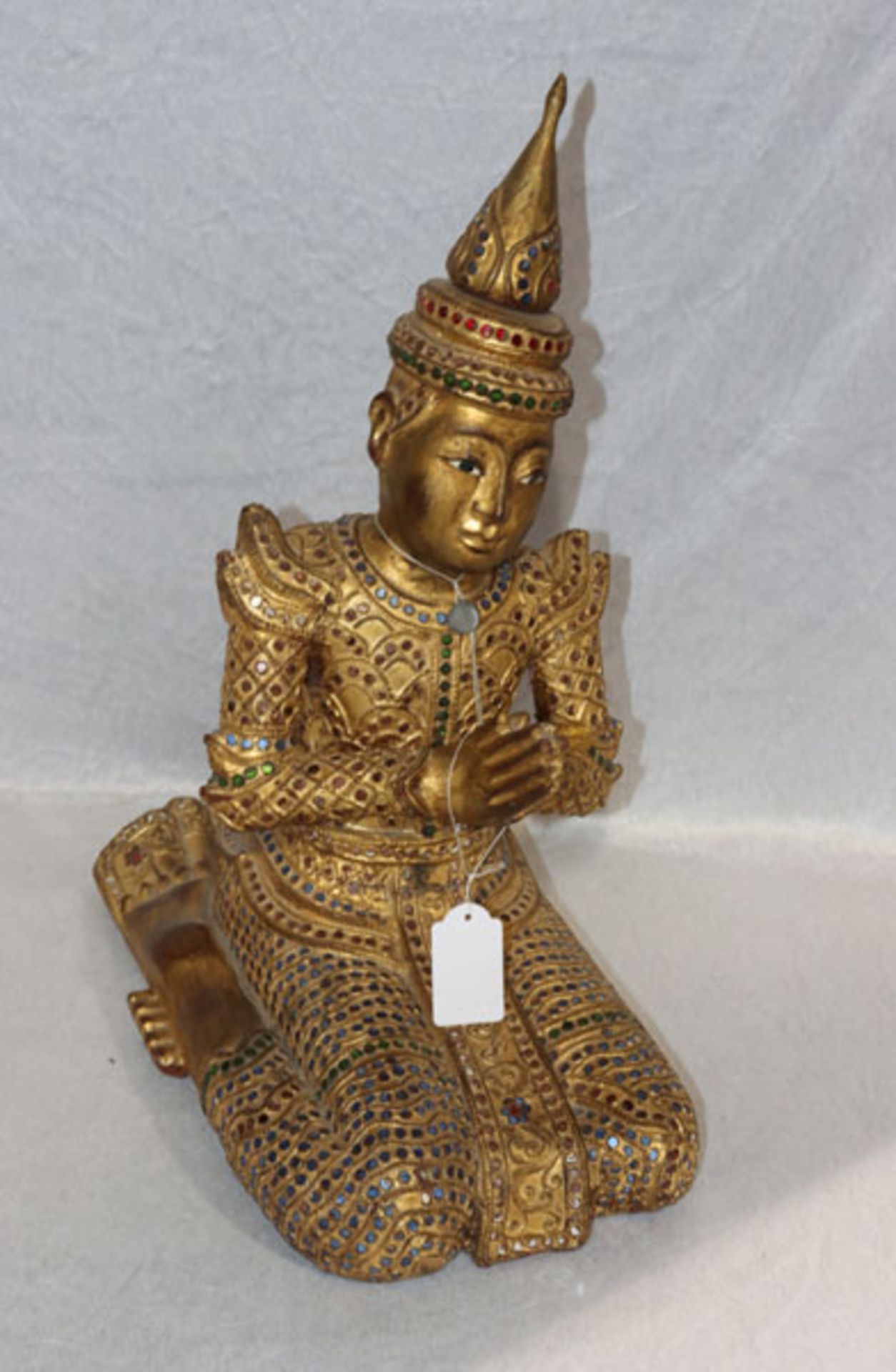 Thailändiche Holzfigur 'Sitzender Buddha mit Spiegelpailletten', Blombe, H 42 cm, B 22 cm, T 34