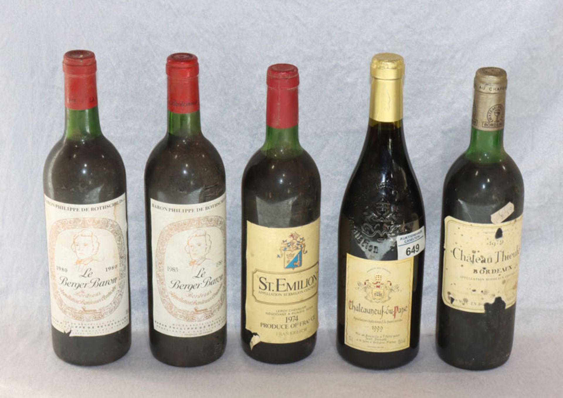 Konvolut von 5 Flaschen französischer Rotwein, diverse Winzer und Jahrgänge, teils Fehlmengen,