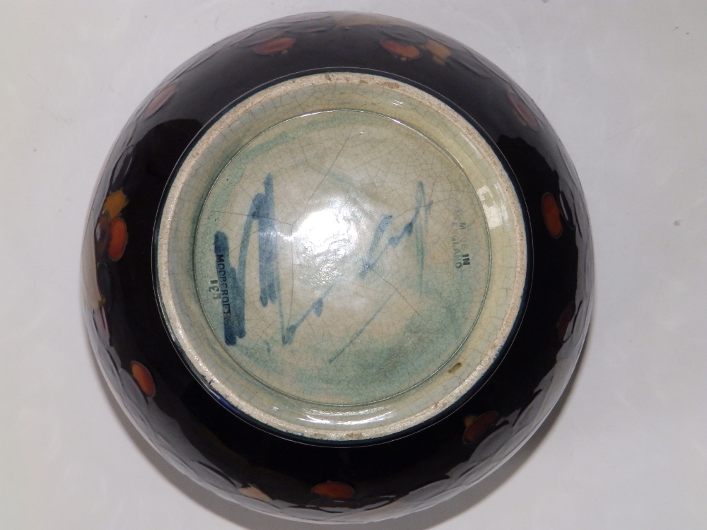 A Moorcroft Pomegranate pattern cache pot, impressed 'Moorcroft, Made in England' and blue painted - Image 5 of 5