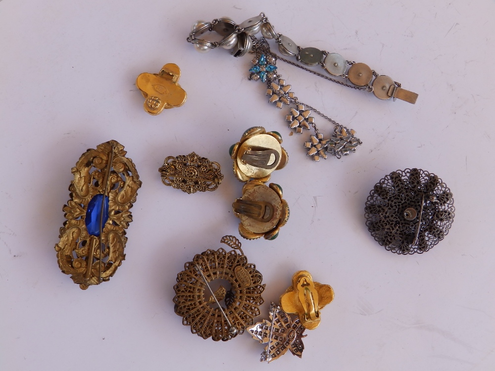 A Miriam Haskell articulated floral wreath brooch an 10 other pieces of costume jewellery. - Image 2 of 2