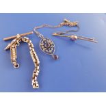 A short 9ct fob chain and an amethyst set 9ct brooch and pendant. (3)