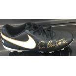 MANCHESTER UNITED ERIC CANTONA HAND SIGNED BOOT