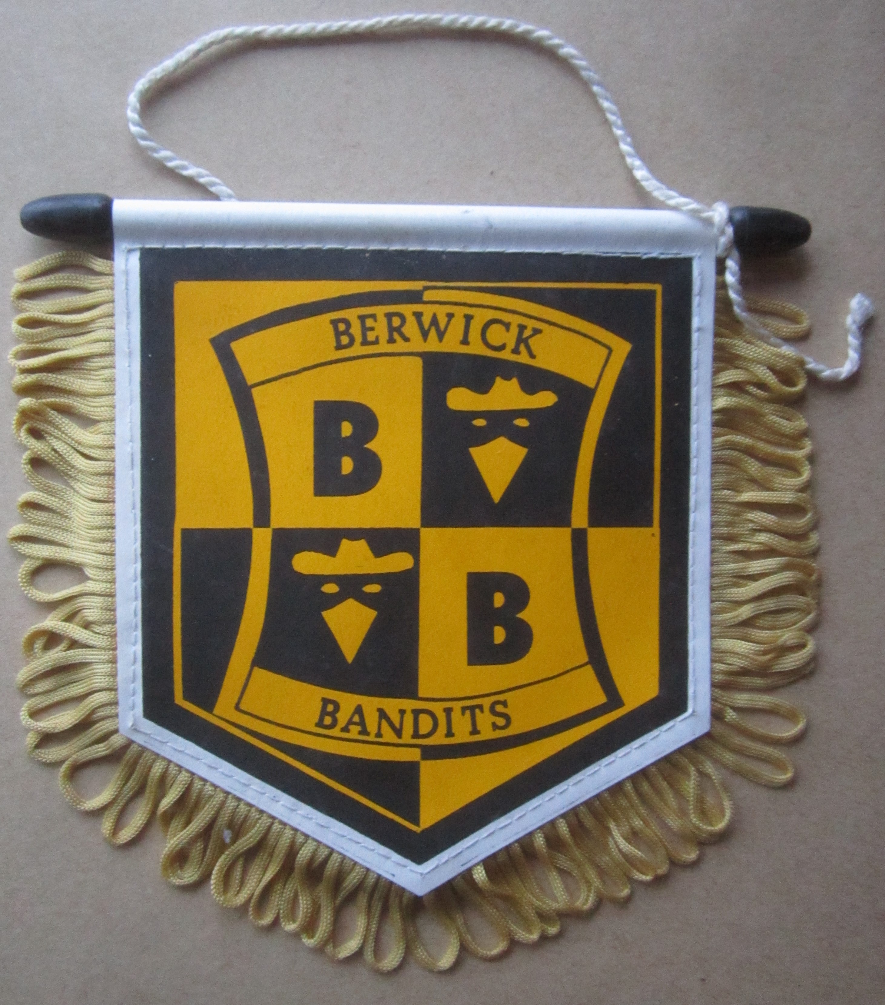 SPEEDWAY - BERWICK SMALL PENNANT