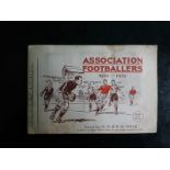 1935 FULL SET OF ASSOCIATION FOOTBALLERS CIGARETTE CARDS.