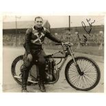SPEEDWAY - FRED 'KID' CURTIS WEST HAM HAND SIGNED PHOTOGRAPH