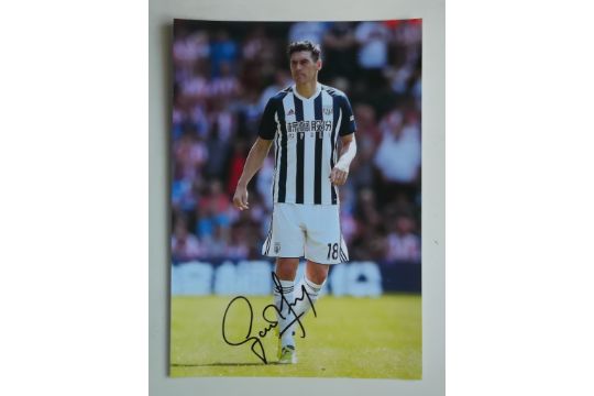 WEST BROMWICH ALBION - GARETH BARRY SIGNED PHOTO