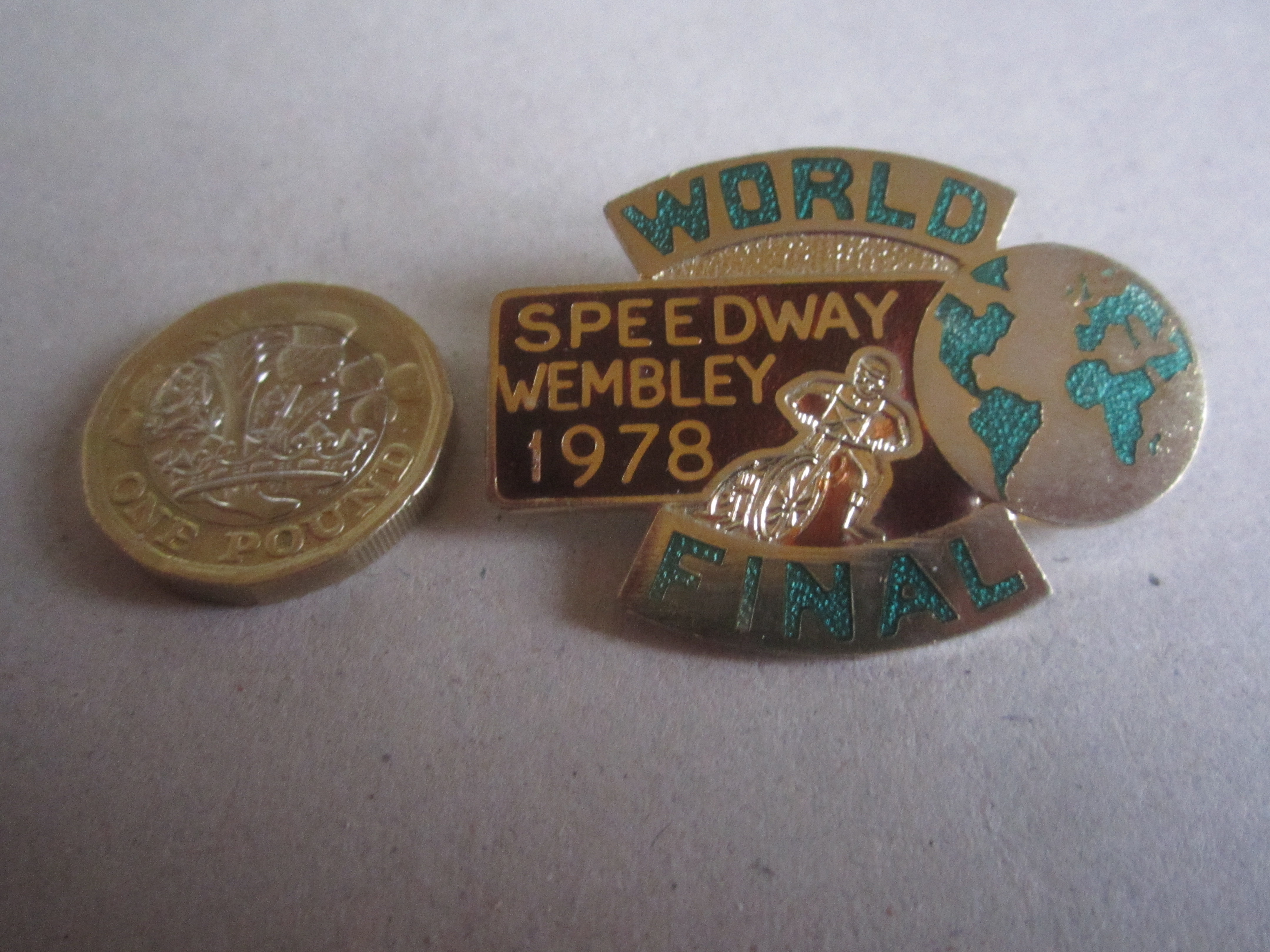 SPEEDWAY - WORLD FINAL 1978 GILT BADGE