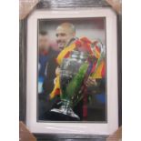 BARCELONA - PEP GUARDIOLA HAND SIGNED & FRAMED PHOTO