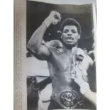 BOXING - 1978 MUHAMMAD ALI V LEON SPINKS ORIGINAL PRESS PHOTO