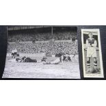 1939 TOTTENHAM V WEST HAM PRESS PHOTO + AUTOGRAPHED CARD OF W.HAM'S LEN GOULDEN