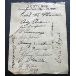 SCOTLAND V ENGLAND 1935 AUTOGRAPHED ALBUM PAGE, SIGNED BY THE SCOTLAND TEAM