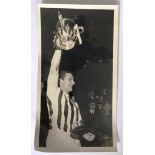 WEST BROMWICH ALBION - ORIGINAL LEAGUE CUP FINAL PRESS PHOTOGRAPH