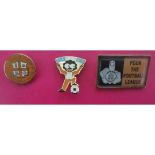 LUTON TOWN FOOTBALL BADGES X 3