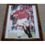 MANCHESTER UNITED ERIC CANTONA AUTOGRAPHED & FRAMED PHOTO