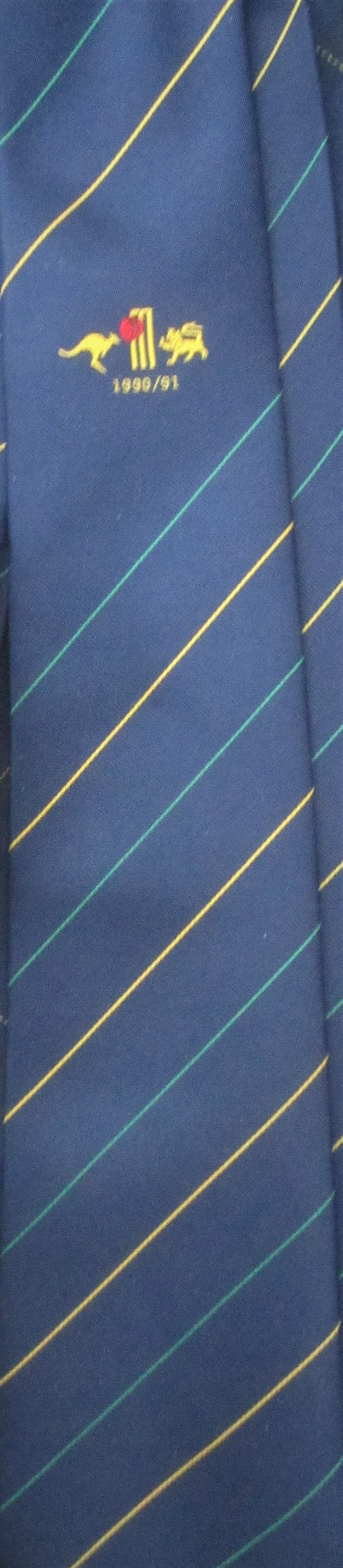 CRICKET - AUSTRALIA V ENGLAND 1990/91 ASHES TIE - Image 2 of 2